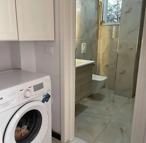 Prázdninový dům Near Beach, With Garden Golem (Tirana)